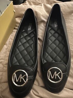 Michael Kors Black Quilted Leather Logo Ballet Flats